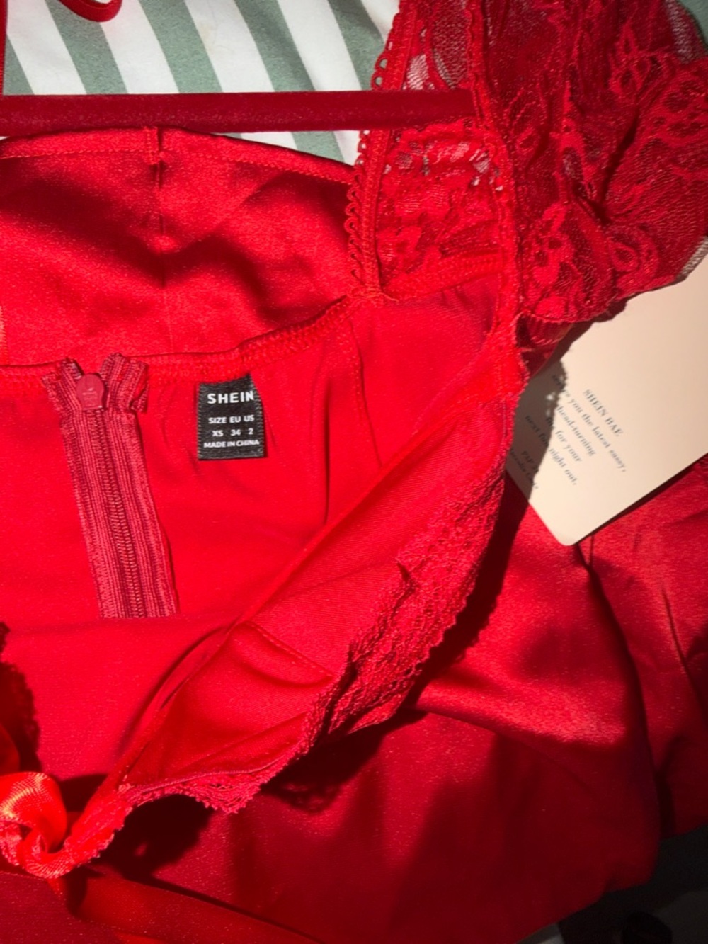 SHEIN Red Lace-Sleeve Sweetheart Mini Dress - Picture 6 of 7
